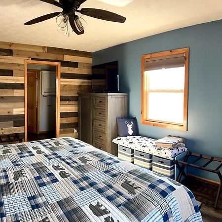 Blue Beary Delight Newly Renovated Near Everything سيفيرفيل المظهر الخارجي الصورة